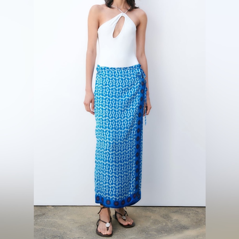 Zara Printed Wrap Skirt with Tie - Small